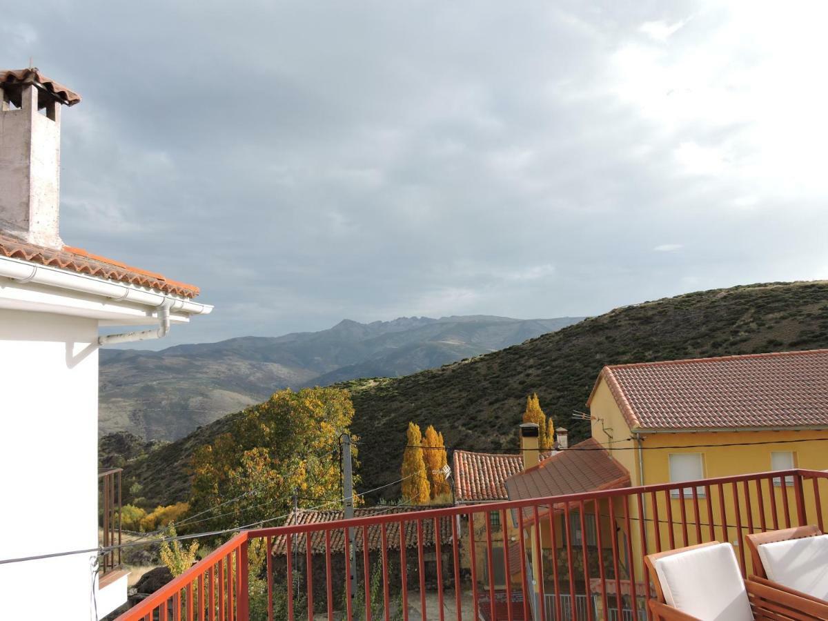 Casa Sierra De Gredos Guest House Navasequilla ภายนอก รูปภาพ