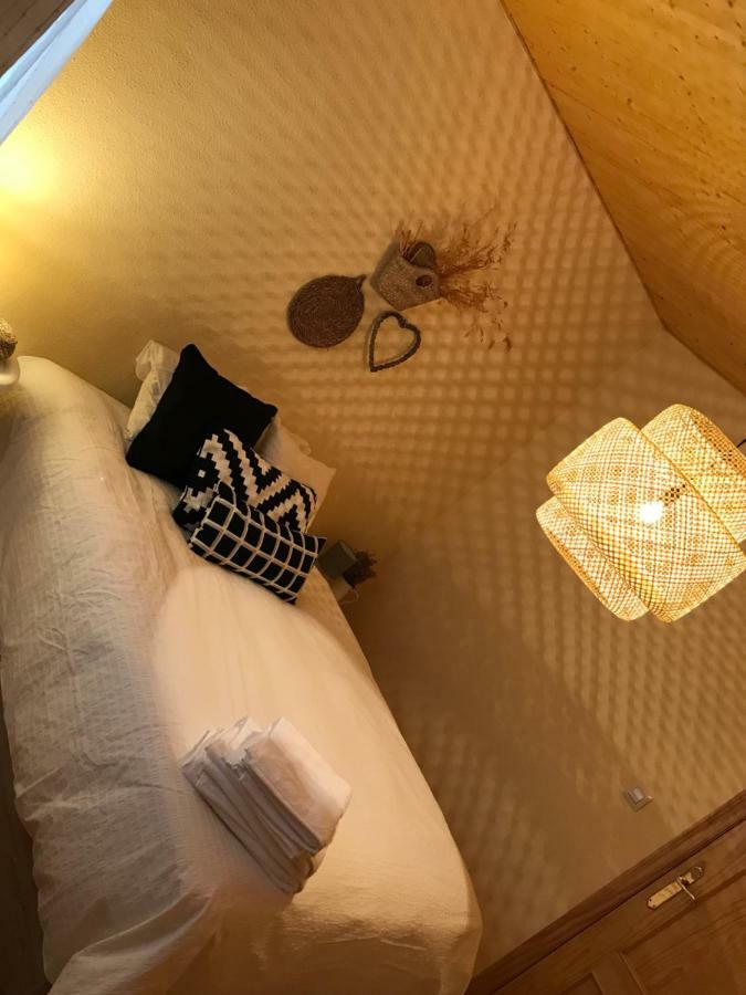 Casa Sierra De Gredos Guest House Navasequilla ภายนอก รูปภาพ