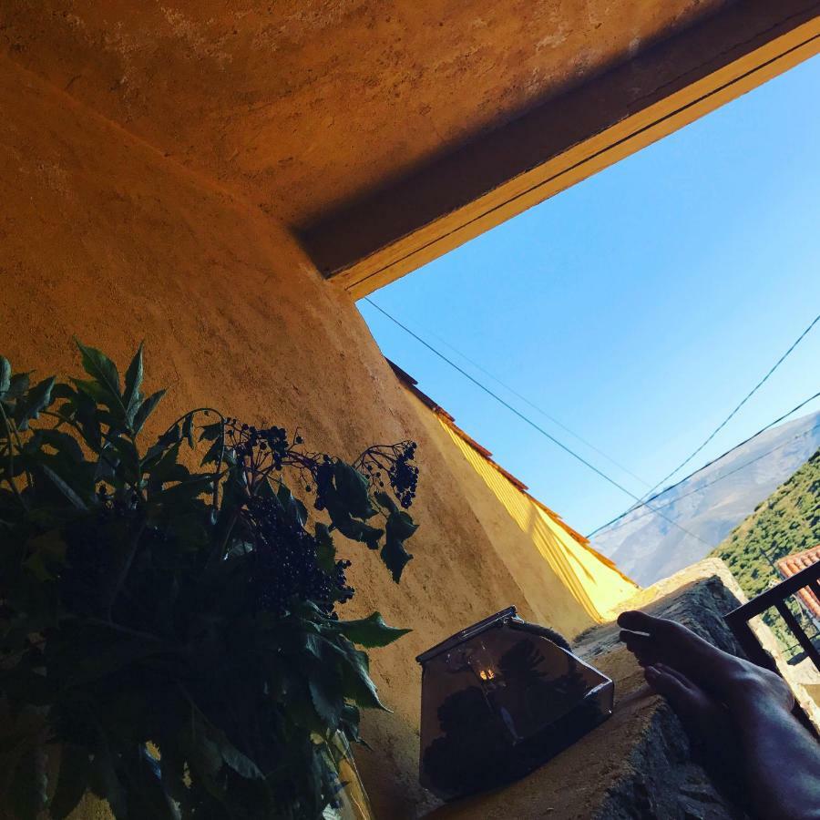 Casa Sierra De Gredos Guest House Navasequilla ภายนอก รูปภาพ